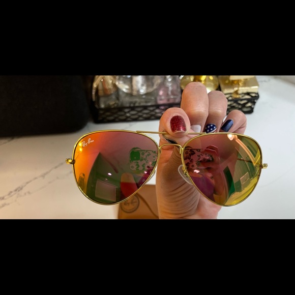 SOLD Ray-Ban pink flash aviator sunglasses - Picture 4 of 4